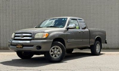 2004 Toyota Tundra SR5