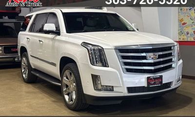 2020 Cadillac Escalade Premium Luxury