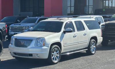 2013 GMC Yukon Denali XL
