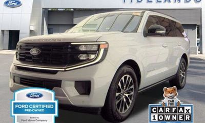 2025 Ford Expedition Platinum