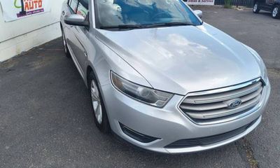 2016 Ford Taurus SEL