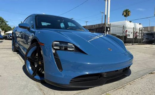 2022 Porsche Taycan