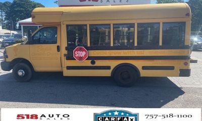 2003 Chevrolet Express Cutaway