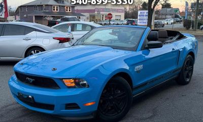 2012 Ford Mustang V6 Convertible