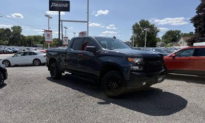 2020 Chevrolet Silverado Trail Boss Custom