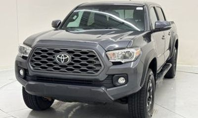 2020 Toyota Tacoma SR5