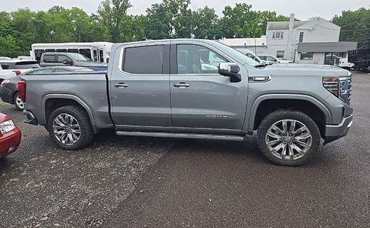 2025 GMC Sierra Denali