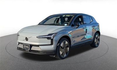 2026 Volvo EX30 Plus