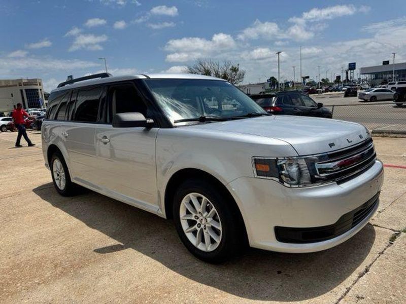 2019 Ford FLEX — a typically priced live listing