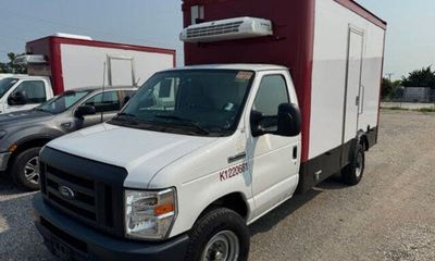 2023 Ford E-350 Base