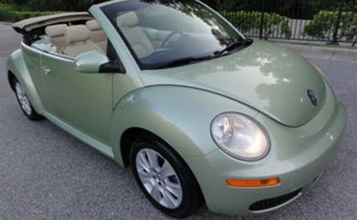 2009 Volkswagen Beetle S