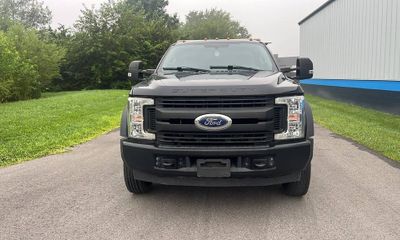 2019 Ford F-550 XL