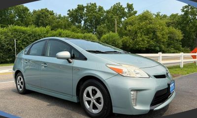 2012 Toyota Prius Three