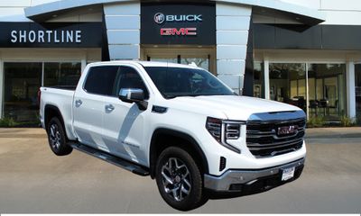 2026 GMC Sierra SLT