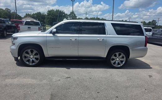 2018 Chevrolet Suburban LT