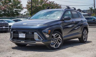 2026 Hyundai Kona SEL Premium