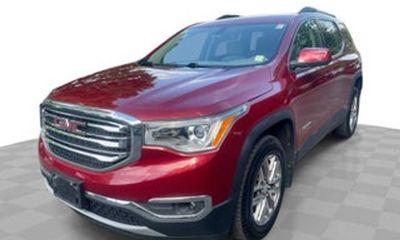 2019 GMC Acadia SLE 2