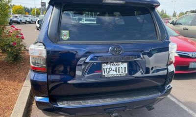 2024 Toyota 4RUNNER SR5 Prem