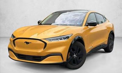 2023 Ford Mustang Mach-E California Route 1