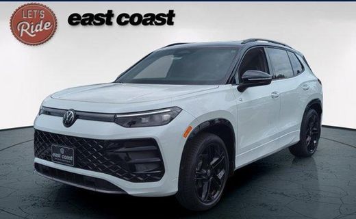 2026 Volkswagen Tiguan SE Black