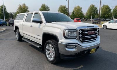 2017 GMC Sierra SLT