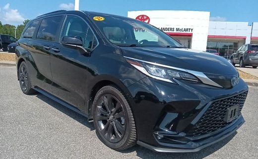 2023 Toyota Sienna XSE