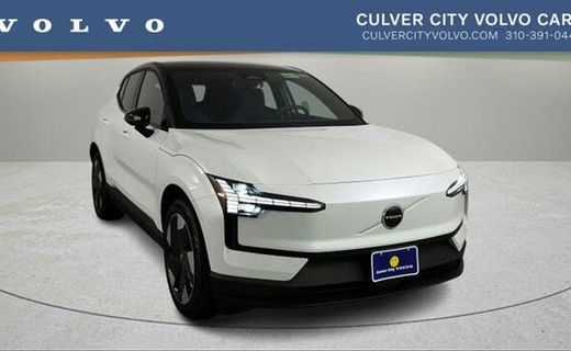 2026 Volvo EX30 Plus