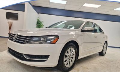 2015 Volkswagen Passat S