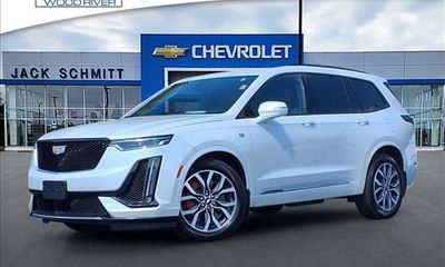2024 Cadillac XT6 Sport Platinum
