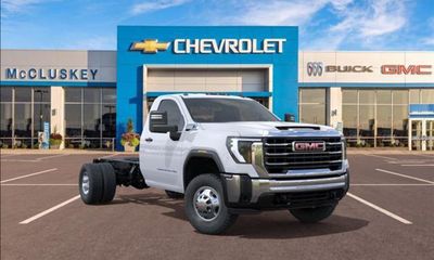 2026 GMC Sierra HD Pro