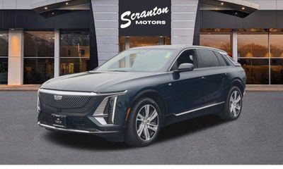 2024 Cadillac Lyriq Tech 1