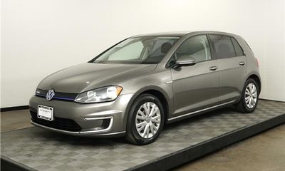 2015 Volkswagen E-Golf Limited Edition
