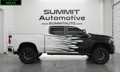 2022 Chevrolet Silverado RST