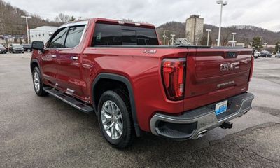 2021 GMC Sierra SLT