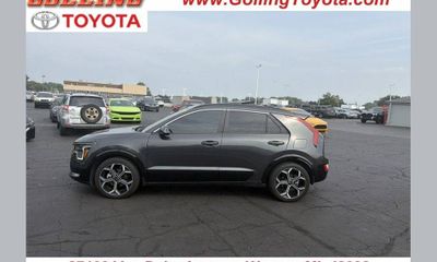 2023 Kia Niro EX