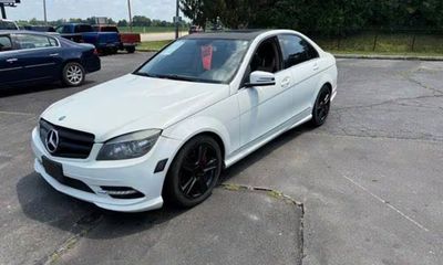 2011 Mercedes-Benz C-Class C300 4 Matic