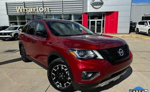 2019 Nissan Pathfinder SV