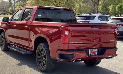 2023 Chevrolet Silverado RST