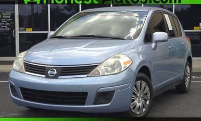 2009 Nissan Versa 18 S