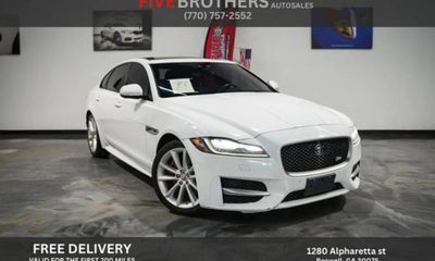2017 Jaguar XF R Sport