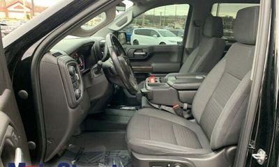 2021 Chevrolet Silverado LT