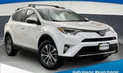 2017 Toyota RAV4 LTD Hybrid