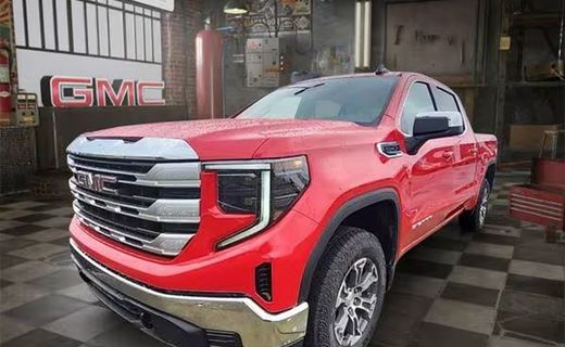 2026 GMC Sierra SLE
