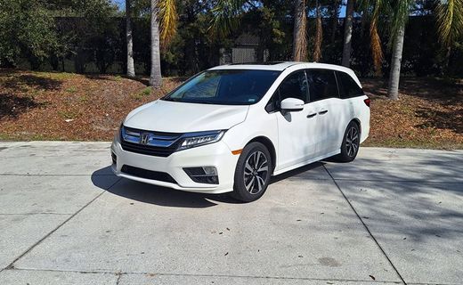 2018 Honda Odyssey Elite