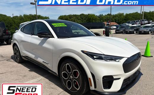 2022 Ford Mustang Mach-E GT