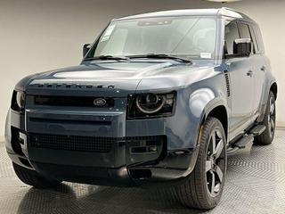 2026 Land Rover Defender 110 SE