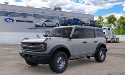 2026 Ford Bronco Base