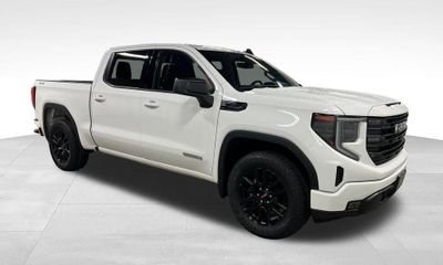 2023 GMC Sierra Elevation