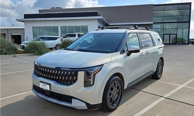 2025 Kia Carnival EX