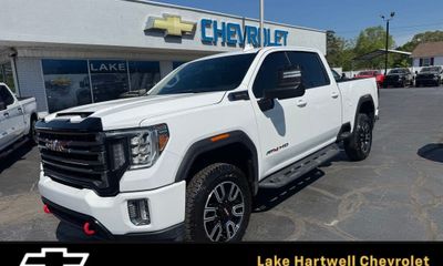 2021 GMC Sierra AT4